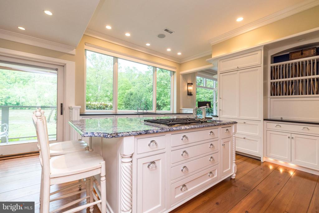 Point Pleasant, Pennsylvania, 18950, United States, 4 Bedrooms Bedrooms, ,6 BathroomsBathrooms,Residential,For Sale,1794565