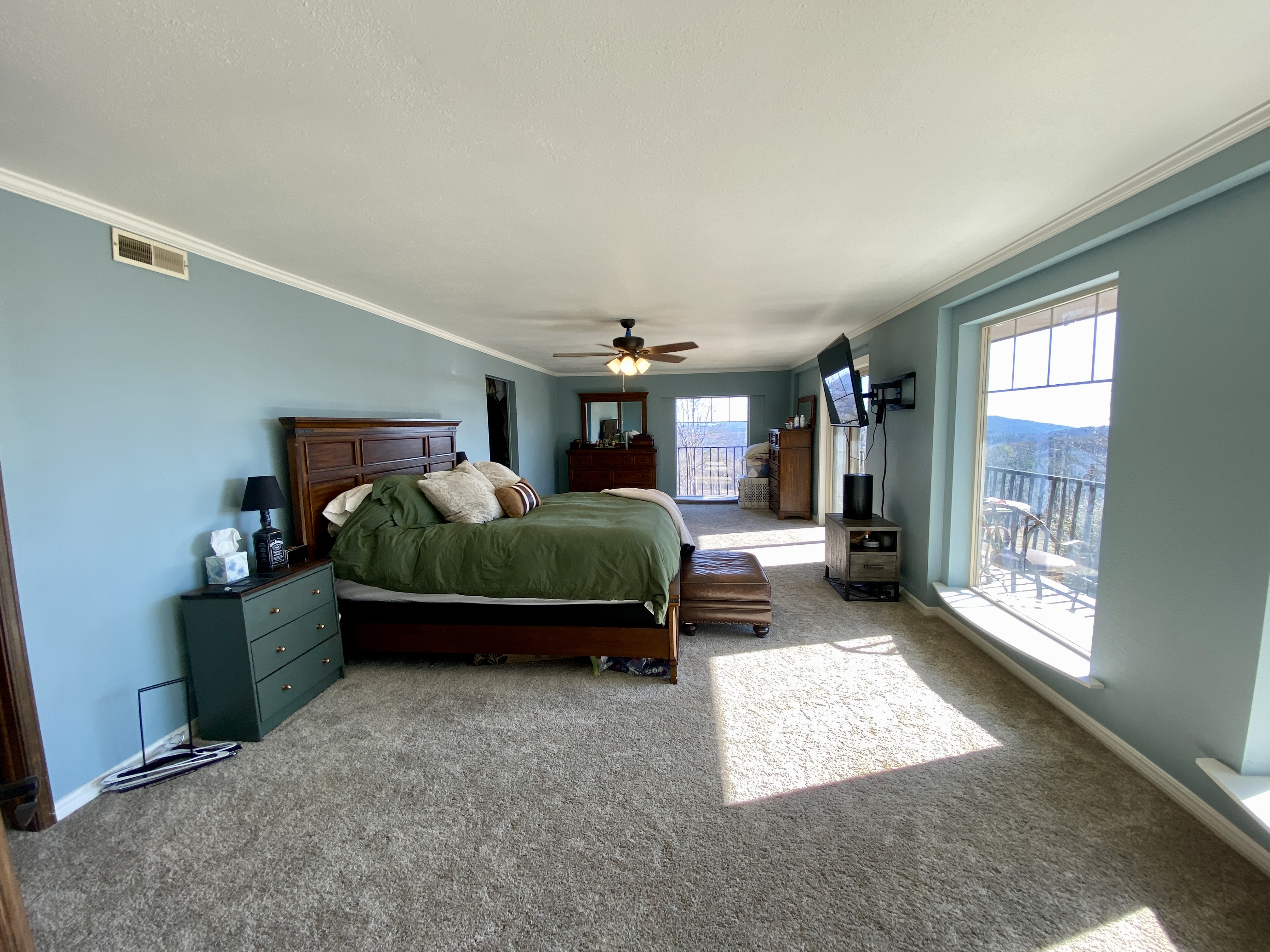 Ozone, Arkansas, 72854, United States, 5 Bedrooms Bedrooms, ,4 BathroomsBathrooms,Residential,For Sale,1943297