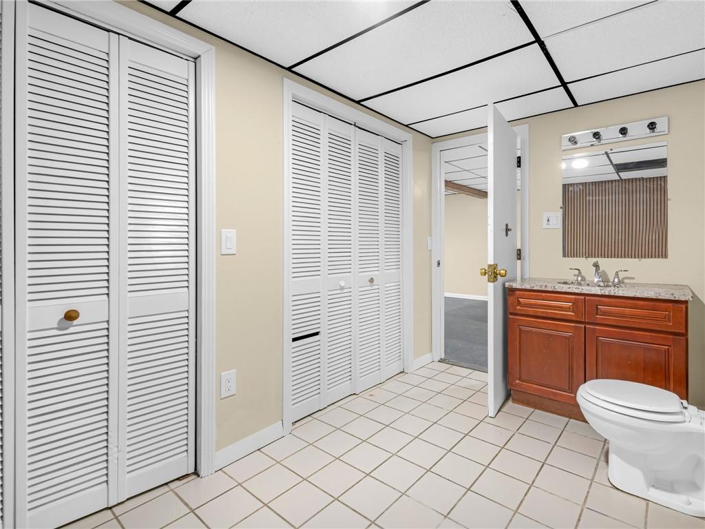 Warwick, Rhode Island, 02889, United States, 3 Bedrooms Bedrooms, ,3 BathroomsBathrooms,Residential,For Sale,2030234