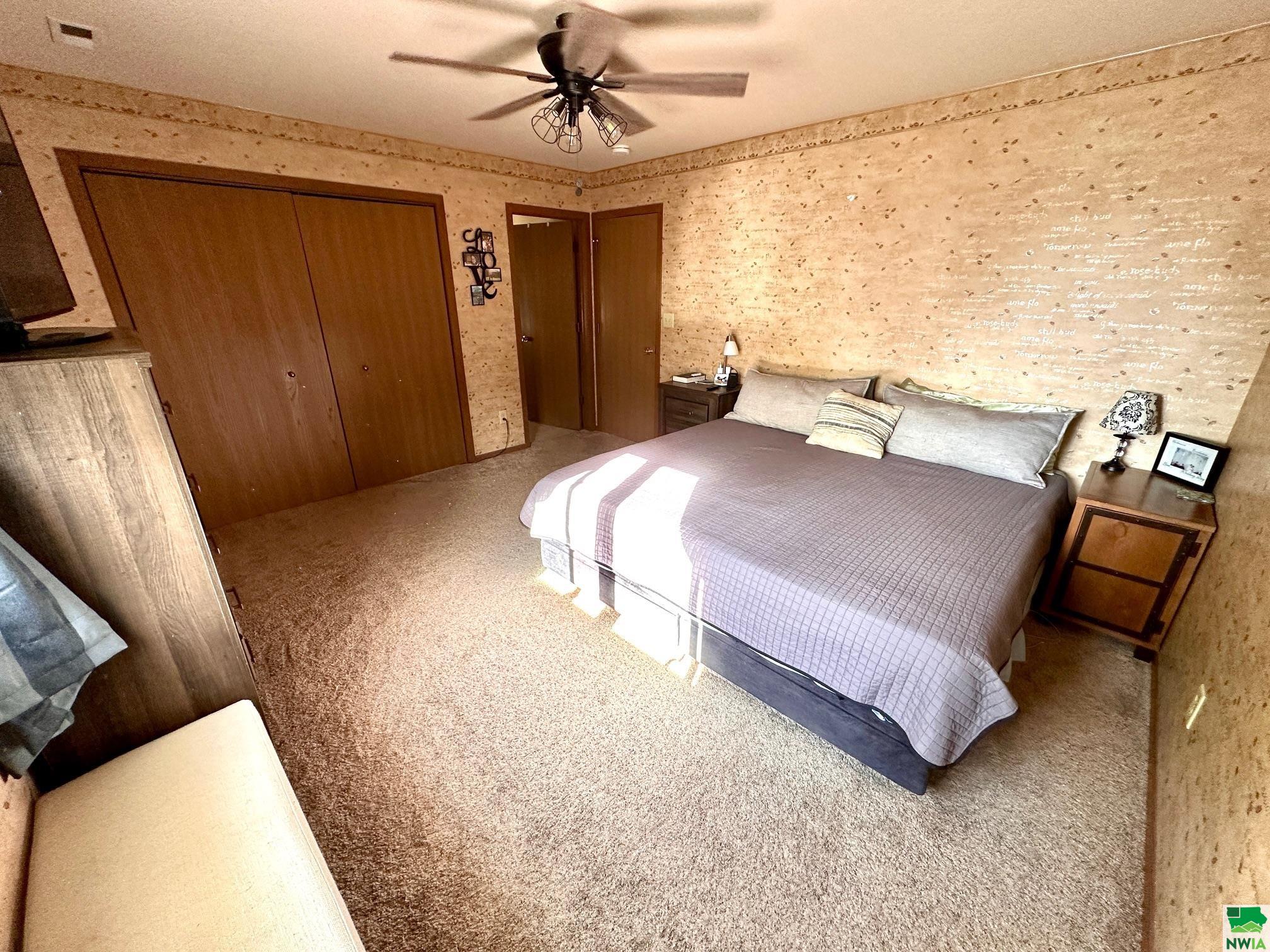 McCook Lake, South Dakota, 57049, United States, 5 Bedrooms Bedrooms, ,3 BathroomsBathrooms,Residential,For Sale,1980281