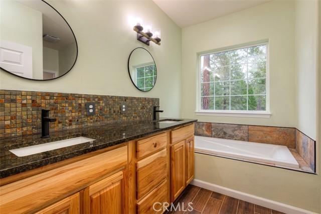 Oroville, California, 95965, United States, 3 Bedrooms Bedrooms, ,3 BathroomsBathrooms,Residential,For Sale,1996477