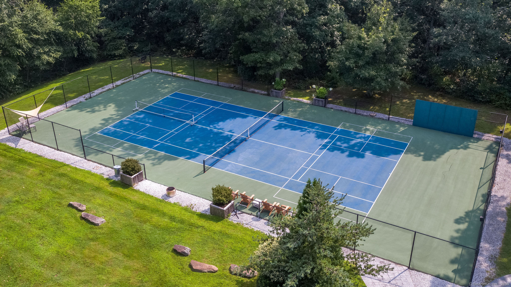 Guilford, Connecticut, 06437, United States, 5 Bedrooms Bedrooms, ,8 BathroomsBathrooms,Residential,For Sale,1903755