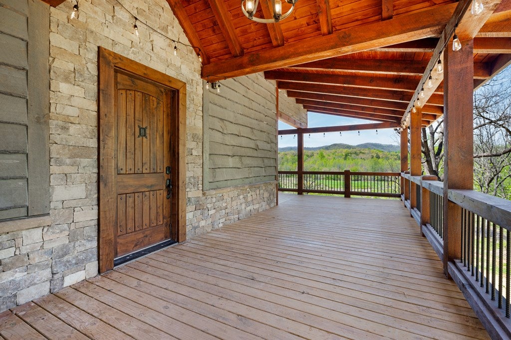 Blue Ridge, Georgia, 30513, United States, 4 Bedrooms Bedrooms, ,4 BathroomsBathrooms,Residential,For Sale,1804354