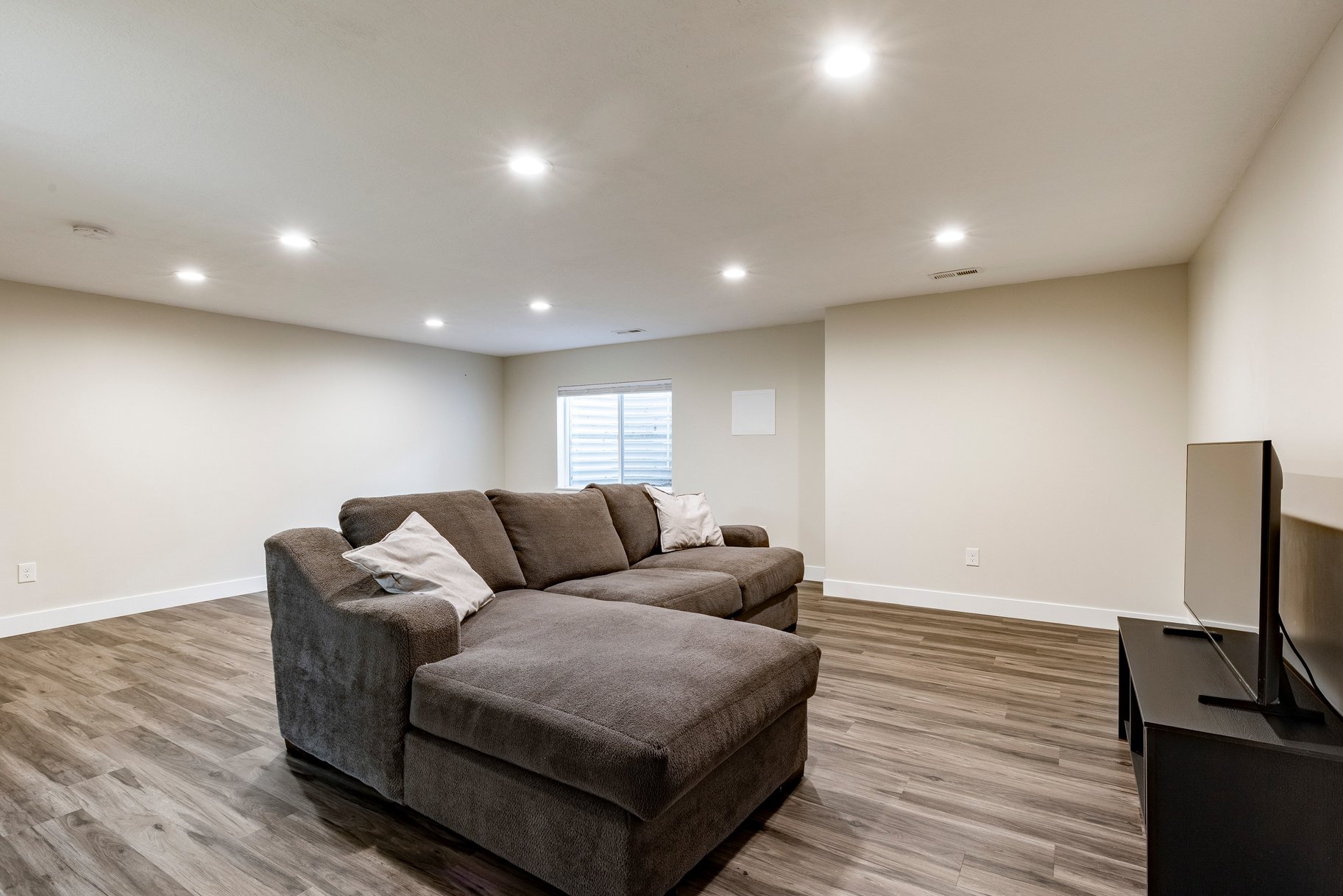  Spacious and Stylish Townhome Designed for Effortless Living - 物件實景
