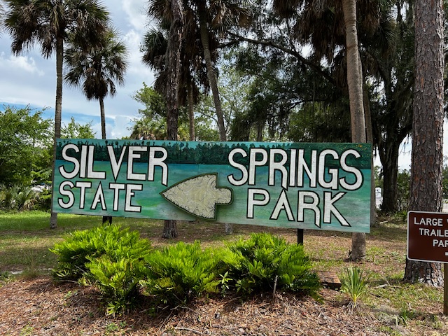 Silver Springs, Florida, 34488, United States, 4 Bedrooms Bedrooms, ,3 BathroomsBathrooms,Residential,For Sale,1981770