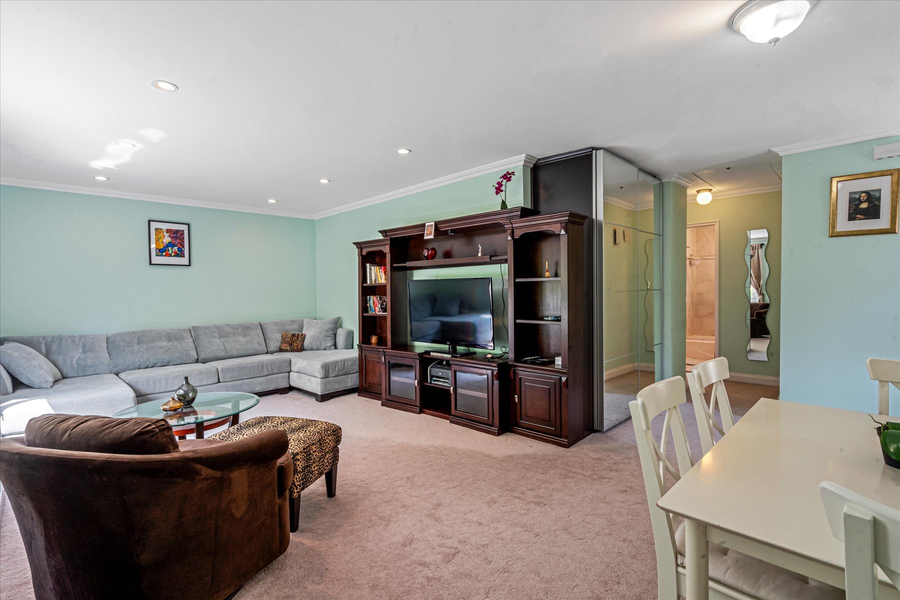  209-87 18th Avenue Unit# 196, Bayside, NY, 11360 - 物件實景