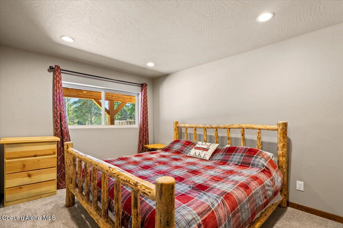 Priest Lake, Idaho, 83856, United States, 3 Bedrooms Bedrooms, ,3 BathroomsBathrooms,Residential,For Sale,1914177
