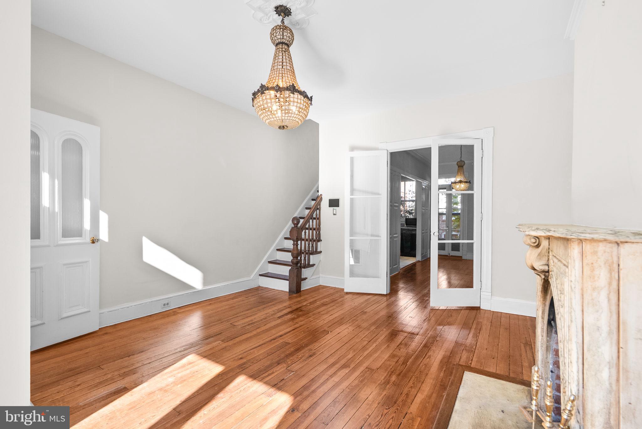 Washington, District of Columbia, 20003, United States, ,Residential,For Sale,1990462