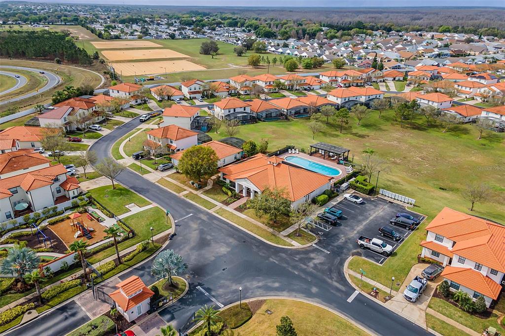 Clermont, Florida, 34714, United States, 5 Bedrooms Bedrooms, ,4 BathroomsBathrooms,Residential,For Sale,1947798