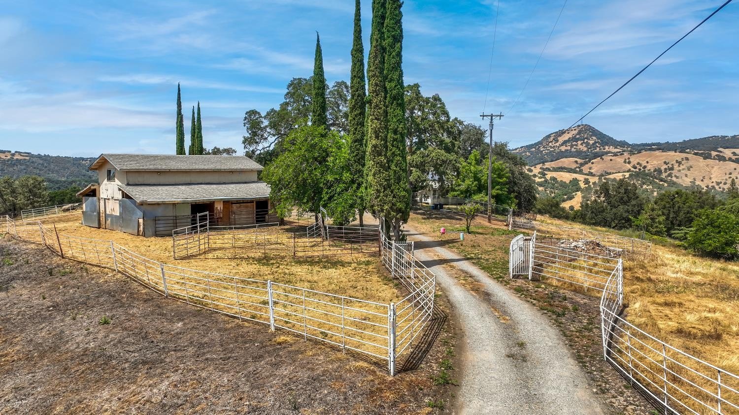 Mokelumne Hill, California, 95245, United States, 4 Bedrooms Bedrooms, ,3 BathroomsBathrooms,Residential,For Sale,1844920