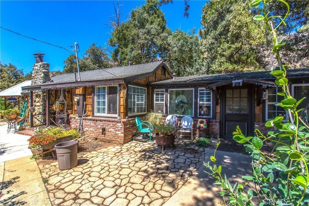 Oak Glen, California, 92399, United States, 2 Bedrooms Bedrooms, ,2 BathroomsBathrooms,Residential,For Sale,1973930