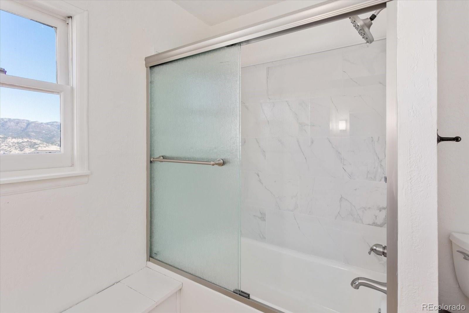 Howard, Colorado, 81233, United States, 4 Bedrooms Bedrooms, ,1 BathroomBathrooms,Residential,For Sale,1979398