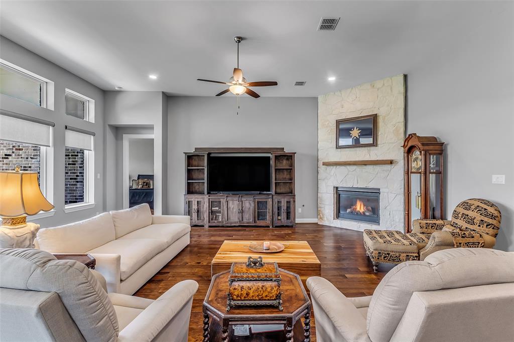 Magnolia, Texas, 77354, United States, 4 Bedrooms Bedrooms, ,3 BathroomsBathrooms,Residential,For Sale,1865570