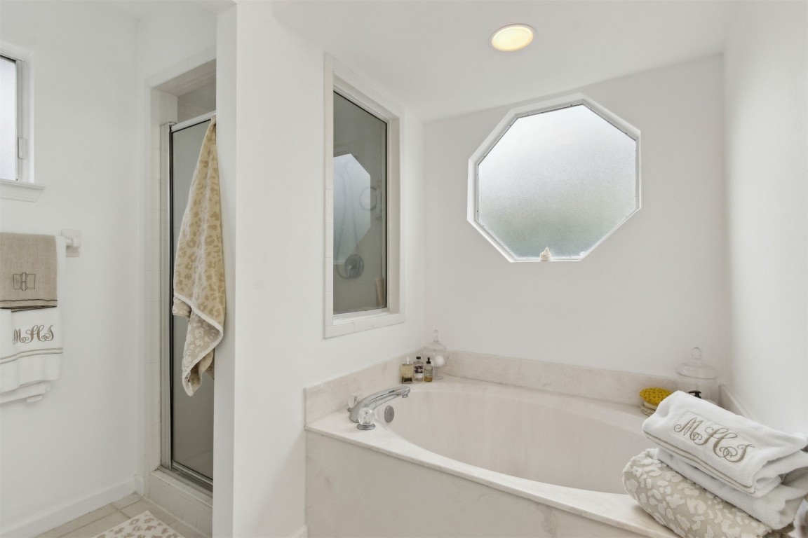 Fernandina Beach, Florida, 32034, United States, 3 Bedrooms Bedrooms, ,2 BathroomsBathrooms,Residential,For Sale,1935646