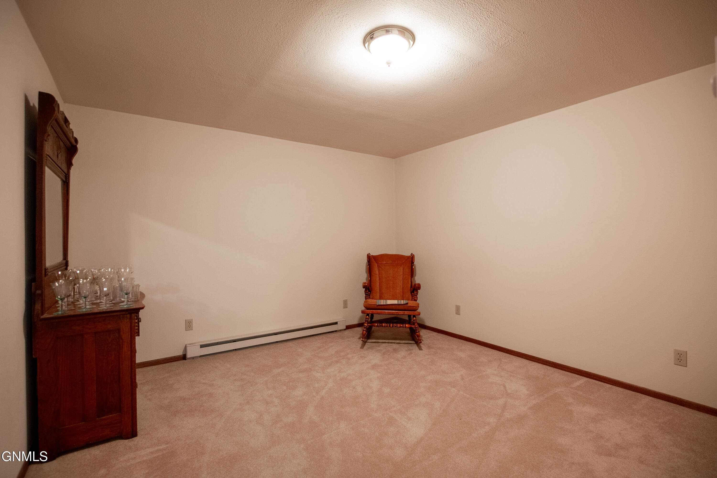 Medora, North Dakota, 58645, United States, 6 Bedrooms Bedrooms, ,1 BathroomBathrooms,Residential,For Sale,1976431