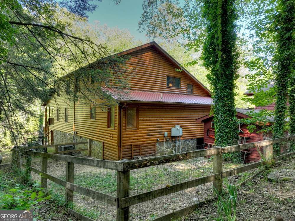 Blue Ridge, Georgia, 30513, United States, 4 Bedrooms Bedrooms, ,3 BathroomsBathrooms,Residential,For Sale,1858936