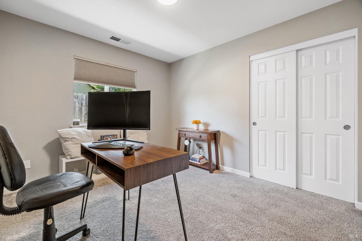 Petaluma, California, 94952, United States, 3 Bedrooms Bedrooms, ,2 BathroomsBathrooms,Residential,For Sale,1914314