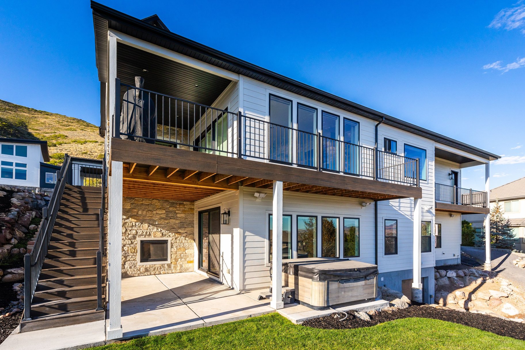  where  exceptional design meets elevated living - 物件實景