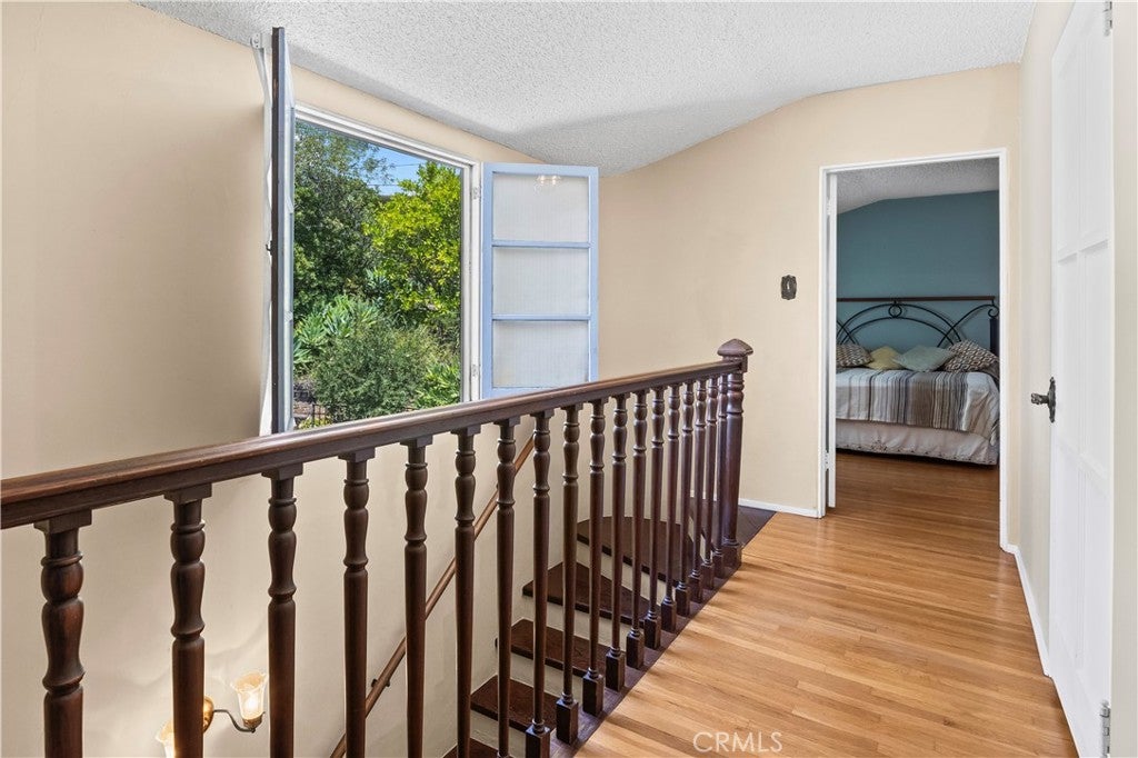 Glendale, California, 91206, United States, 2 Bedrooms Bedrooms, ,2 BathroomsBathrooms,Residential,For Sale,1914154