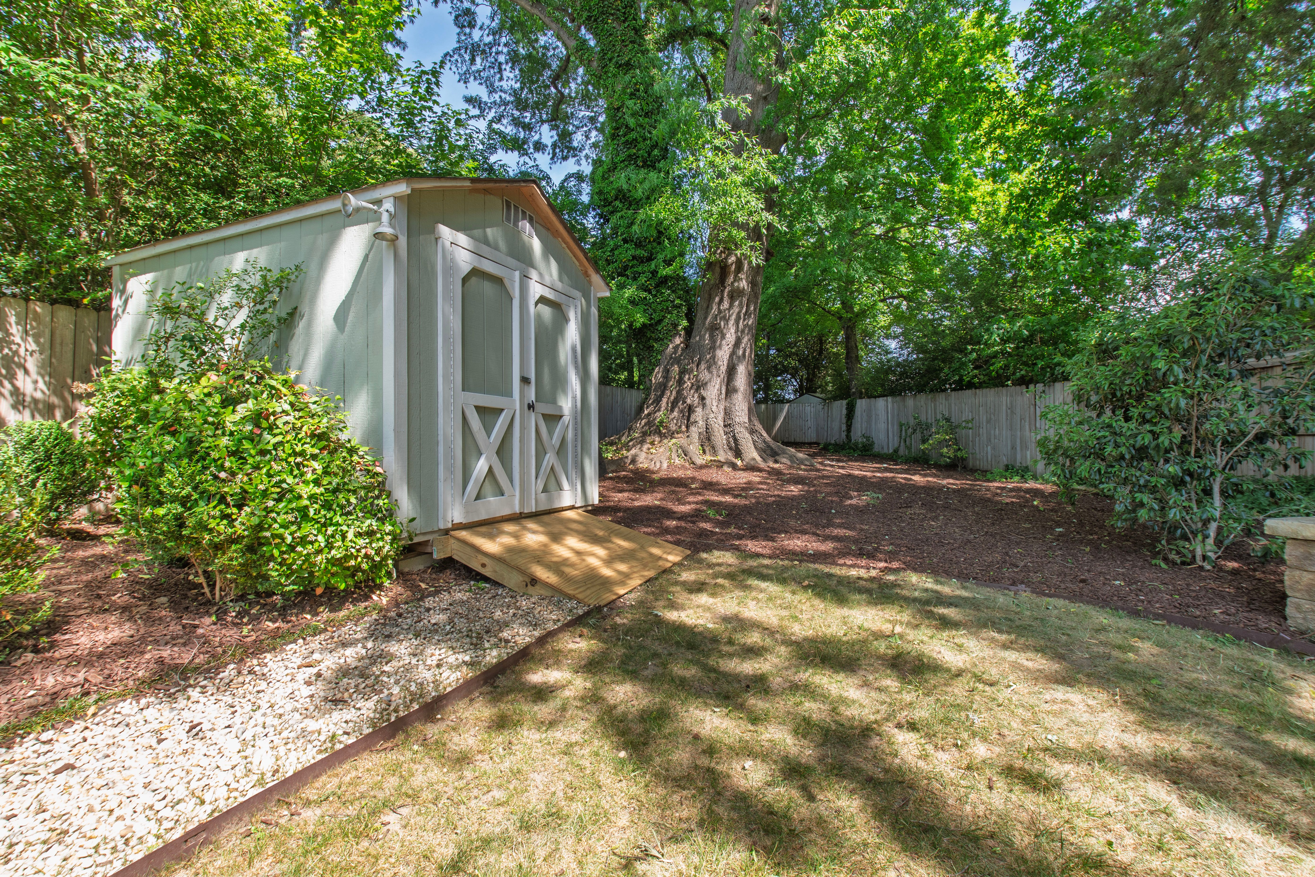  225 Georgetown Road, Raleigh, NC, 27608 - 物件實景