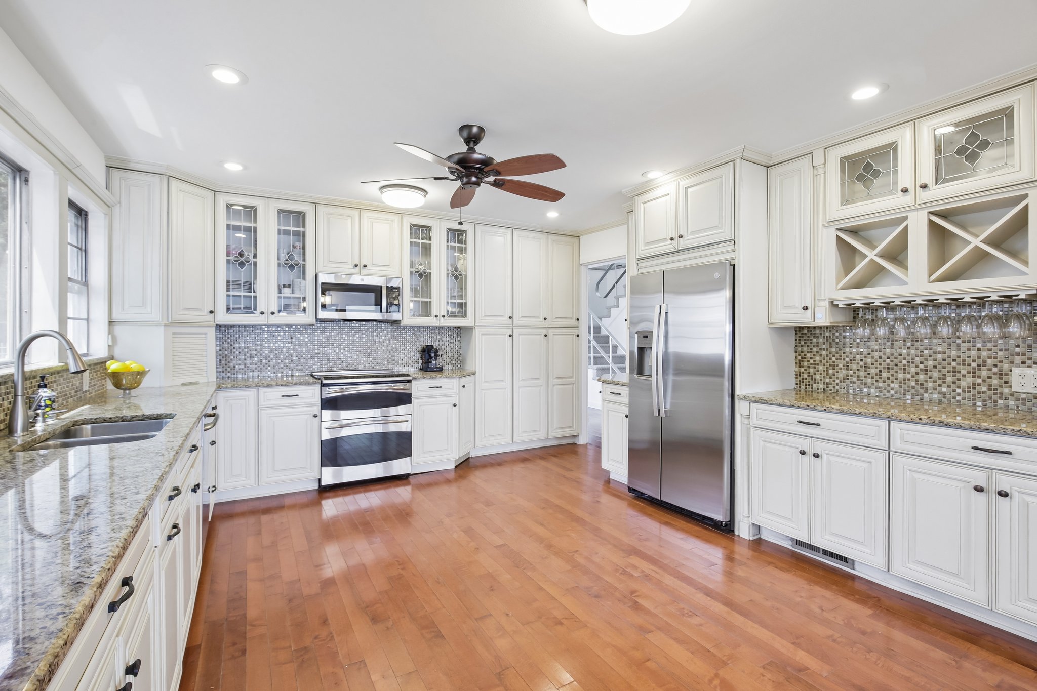  19 & 21 Lakeland Drive, Hopatcong, NJ 07843 - 物件實景