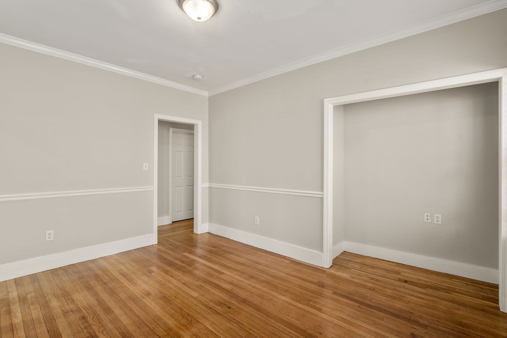 Watertown, Massachusetts, 02472, United States, 2 Bedrooms Bedrooms, ,1 BathroomBathrooms,Residential,For Sale,1940612