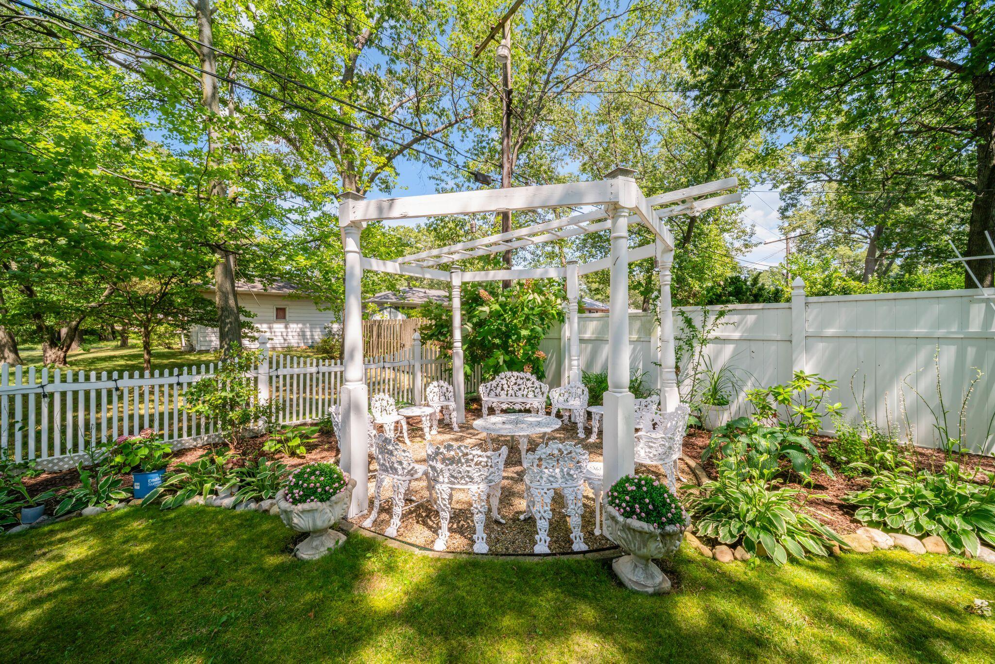 Michigan City, Indiana, 46360, United States, 4 Bedrooms Bedrooms, ,2 BathroomsBathrooms,Residential,For Sale,1938818