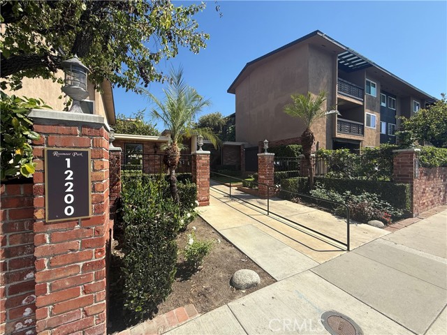 Seal Beach, California, 90740, United States, 2 Bedrooms Bedrooms, ,2 BathroomsBathrooms,Residential,For Sale,2027533