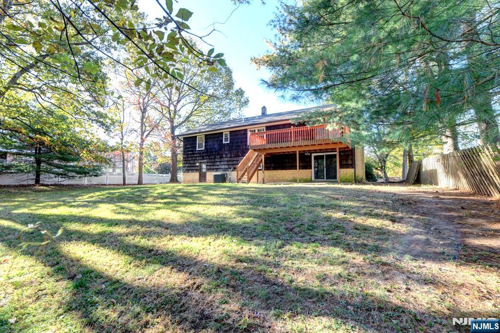 Ramsey, New Jersey, 07446, United States, 3 Bedrooms Bedrooms, ,3 BathroomsBathrooms,Residential,For Sale,1972690