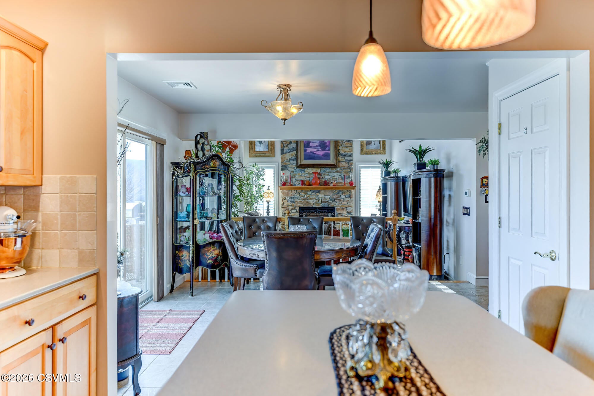 Bloomsburg, Pennsylvania, 17815, United States, 3 Bedrooms Bedrooms, ,4 BathroomsBathrooms,Residential,For Sale,2010041