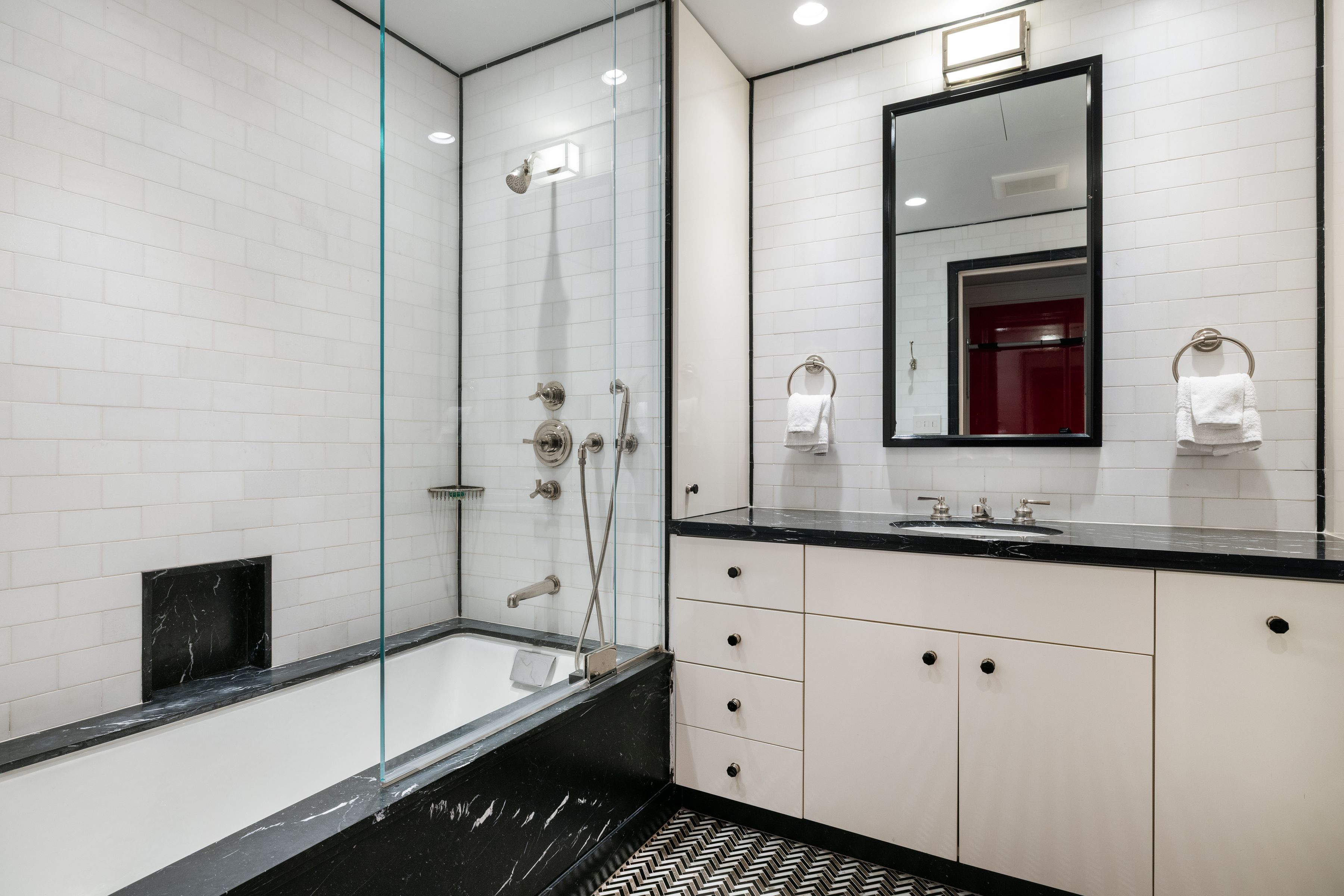  126 East 74th Street - 物件實景