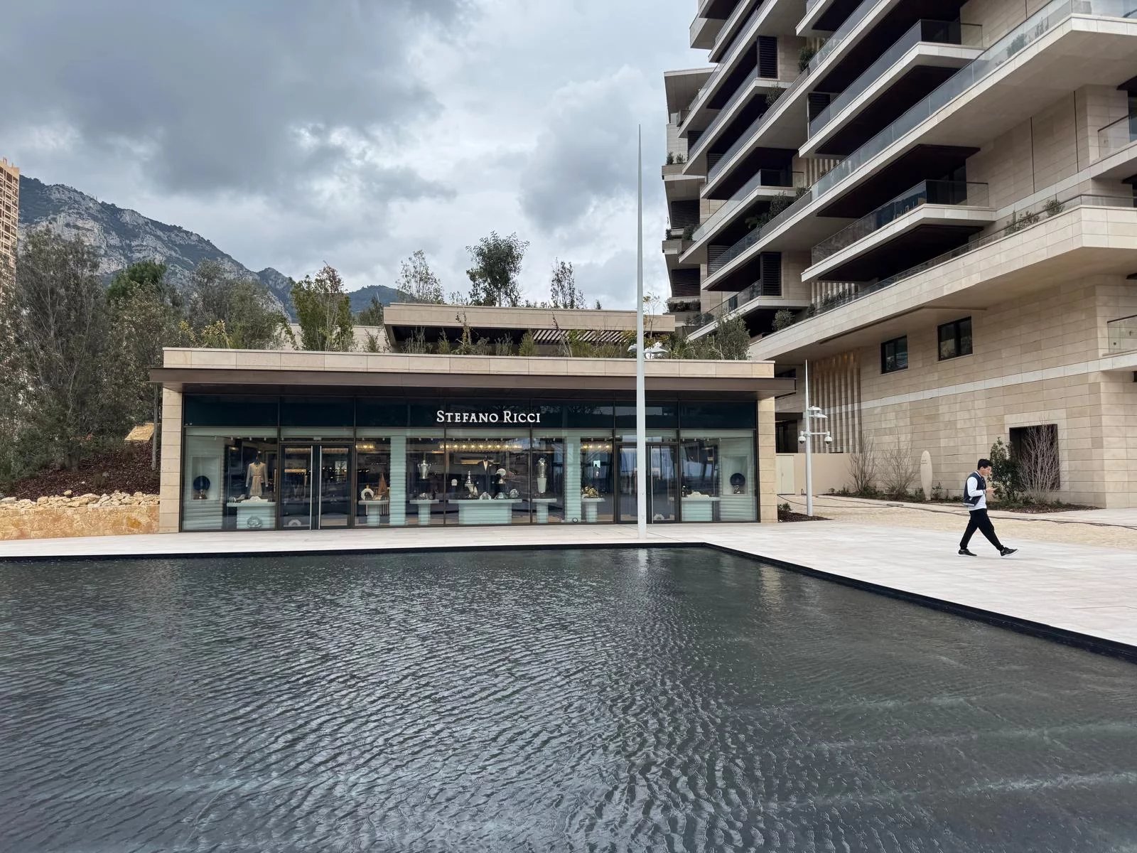 Monaco, 98000, MC, 4 Bedrooms Bedrooms, ,4 BathroomsBathrooms,Residential,For Sale,1721186