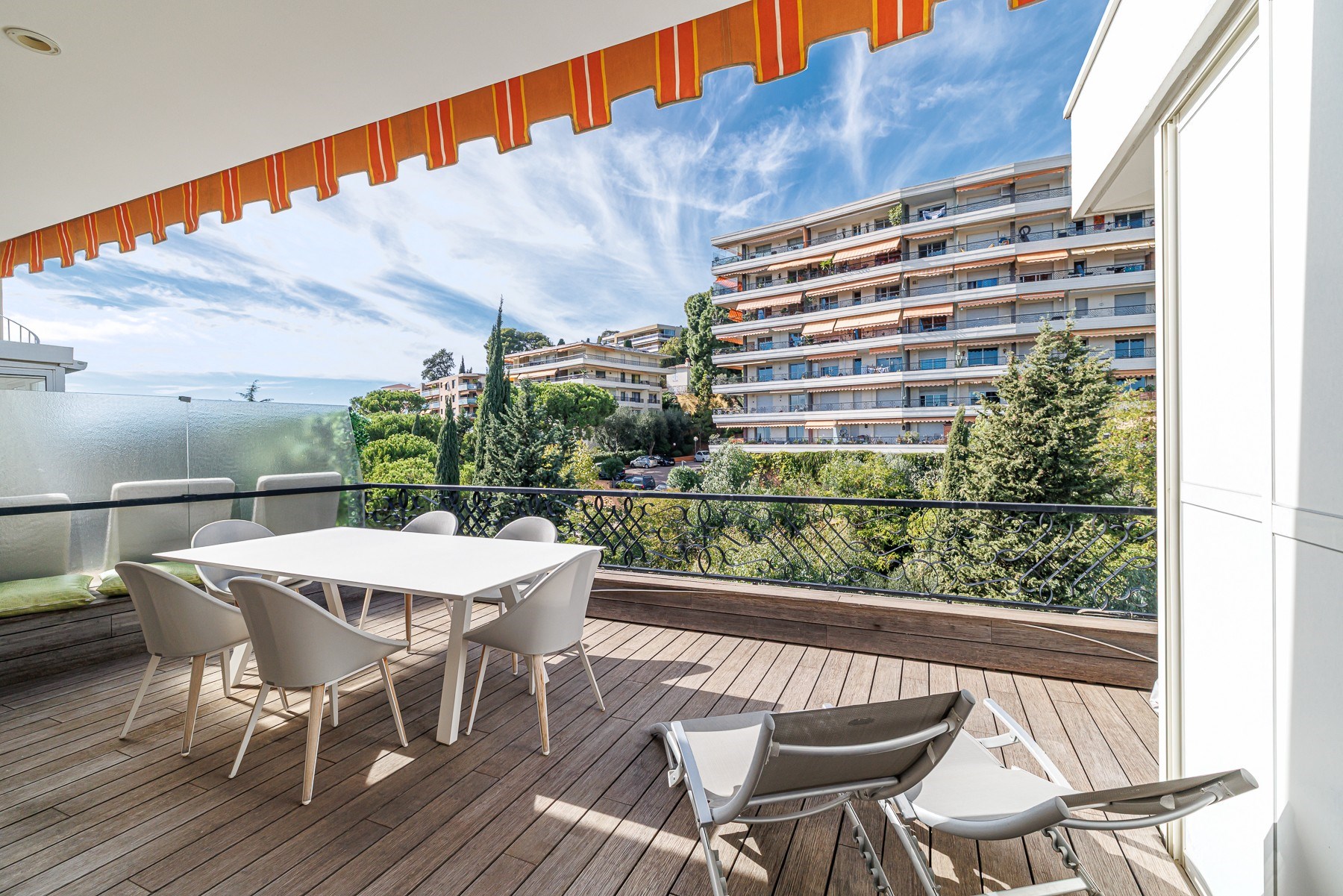  Top-floor apartment with sea view in Fabron, Nice - 物件實景