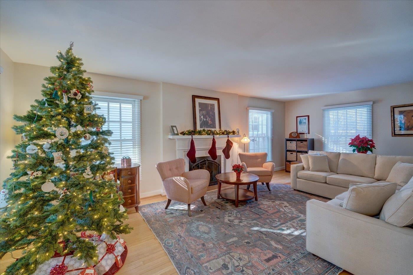 Madison, Wisconsin, 53711, United States, 3 Bedrooms Bedrooms, ,3 BathroomsBathrooms,Residential,For Sale,2005749