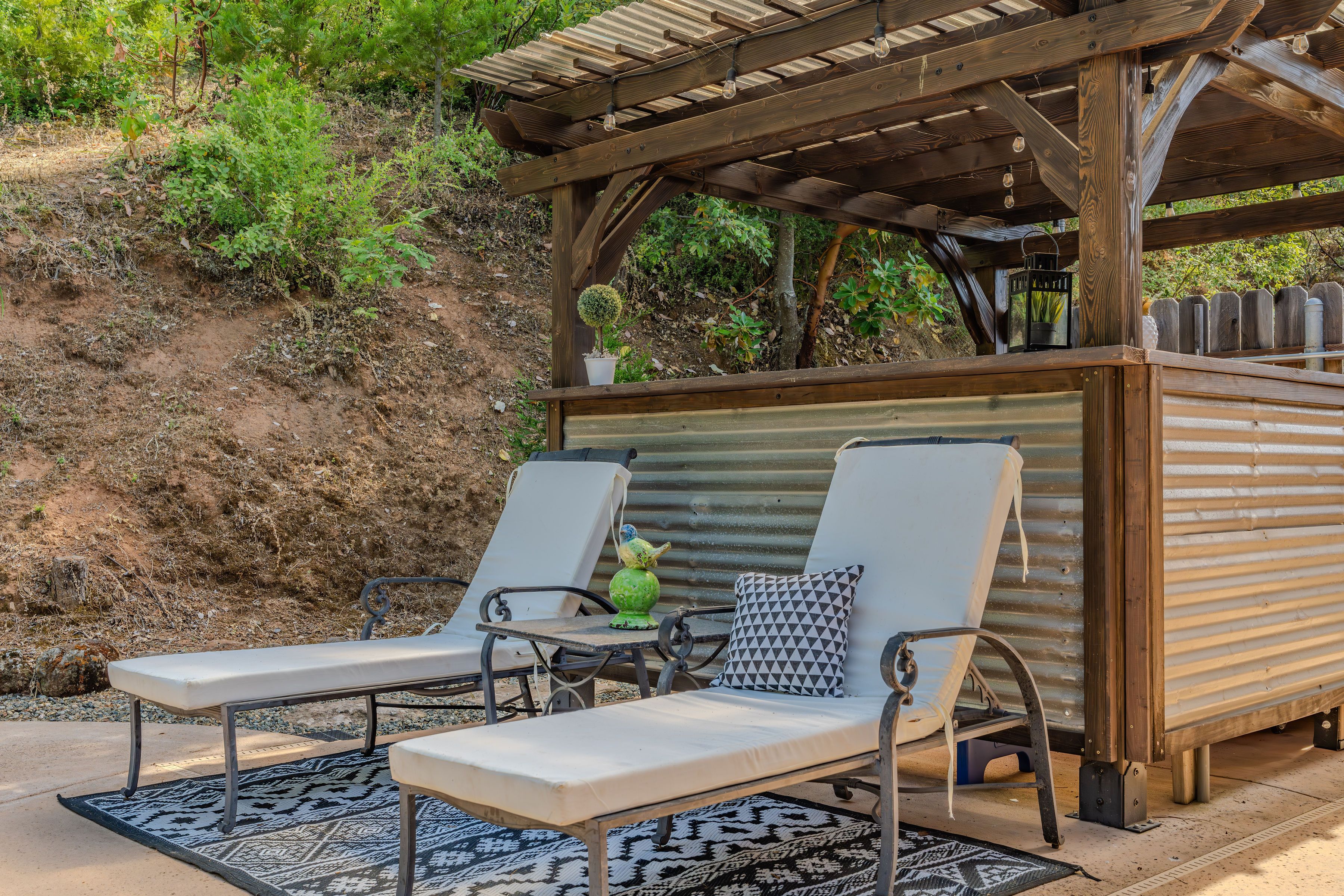  Mediterranean-Inspired Estate on 1.67 Acres  Private Oasis in Jackson - 物件實景
