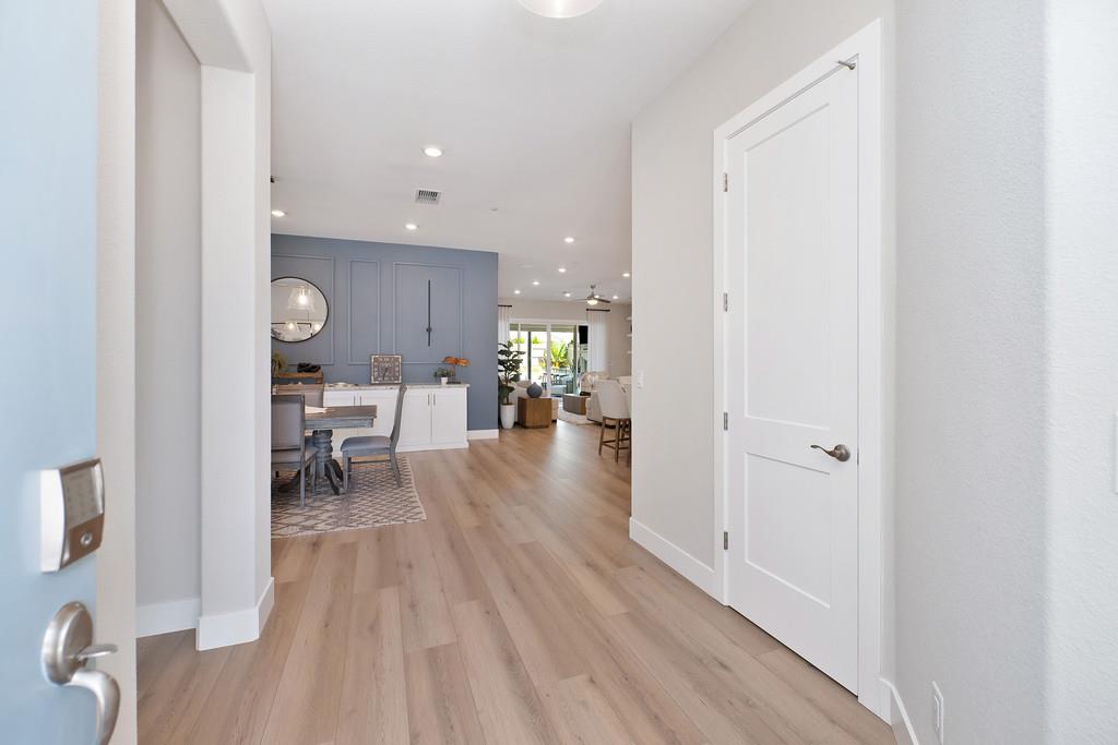 Roseville, California, 95747, United States, 4 Bedrooms Bedrooms, ,4 BathroomsBathrooms,Residential,For Sale,1927249