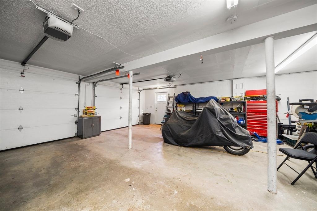 Ludlow, Massachusetts, 01056, United States, 3 Bedrooms Bedrooms, ,2 BathroomsBathrooms,Residential,For Sale,1974987