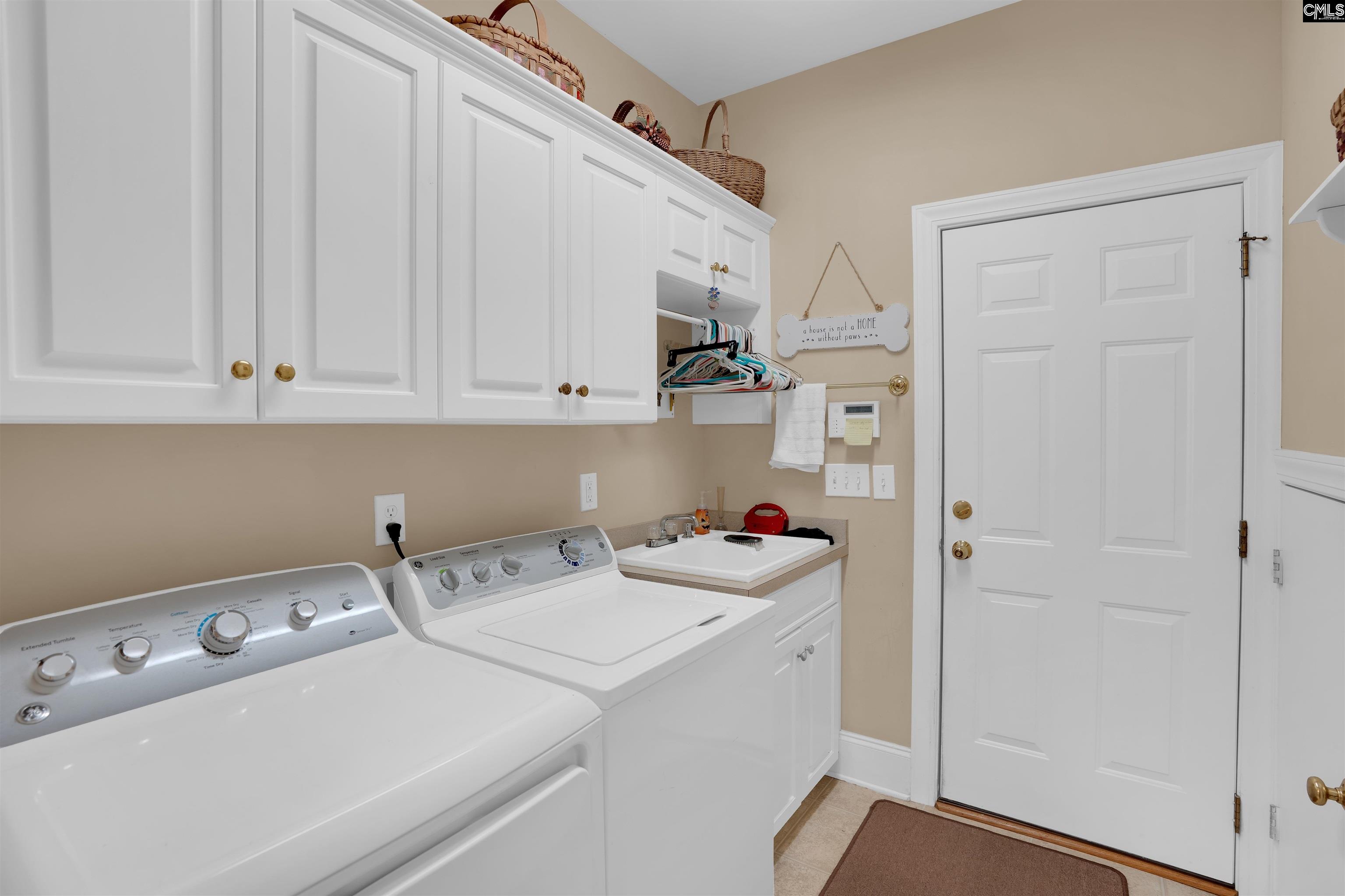 Chapin, South Carolina, 29036, United States, 3 Bedrooms Bedrooms, ,3 BathroomsBathrooms,Residential,For Sale,1918732