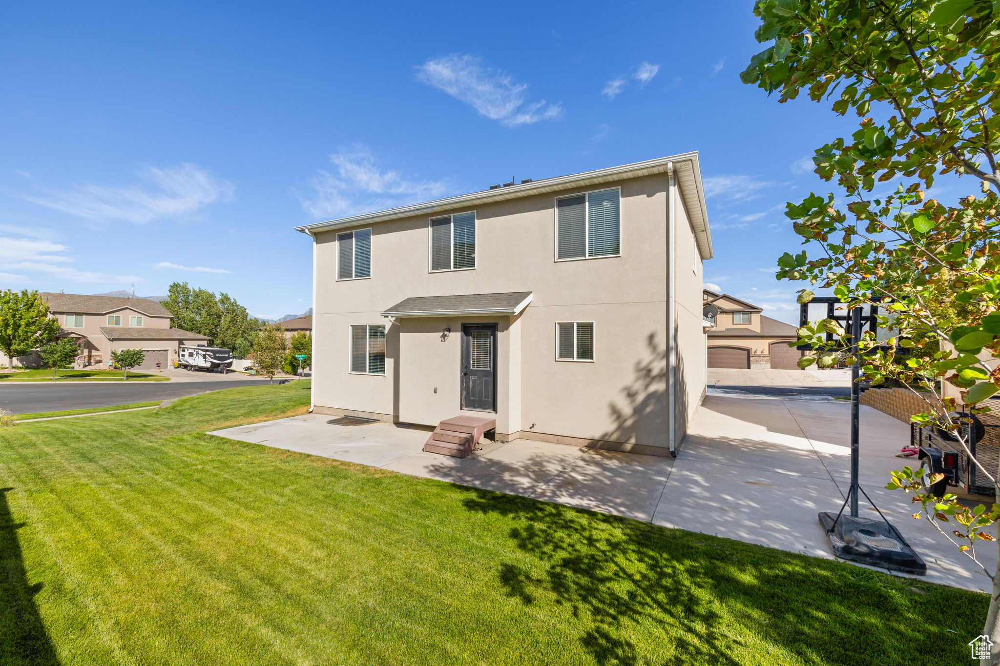 Saratoga Springs, Utah, 84045, United States, 4 Bedrooms Bedrooms, ,3 BathroomsBathrooms,Residential,For Sale,1906604