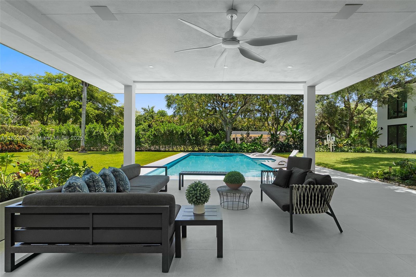 Pinecrest, Florida, 33156, United States, 7 Bedrooms Bedrooms, ,9 BathroomsBathrooms,Residential,For Sale,1885152