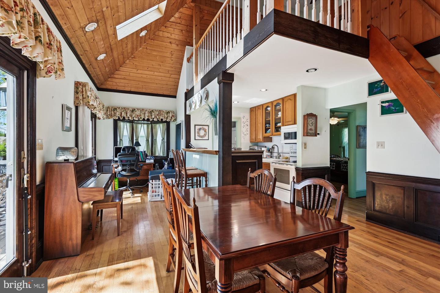 Shady Side, Maryland, 20764, United States, 2 Bedrooms Bedrooms, ,2 BathroomsBathrooms,Residential,For Sale,1950004