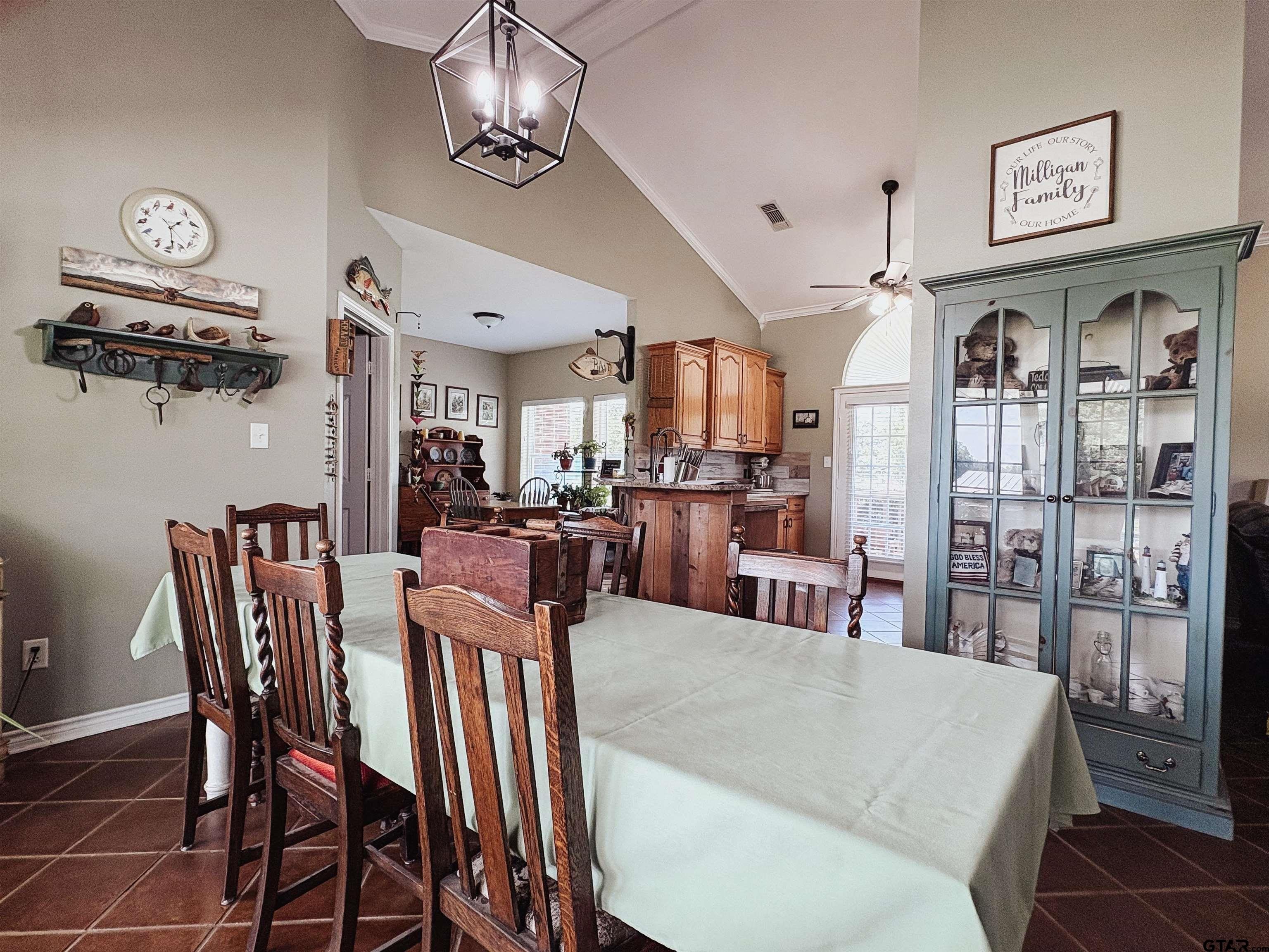 Pittsburg, Texas, 75686, United States, 4 Bedrooms Bedrooms, ,3 BathroomsBathrooms,Residential,For Sale,1900555