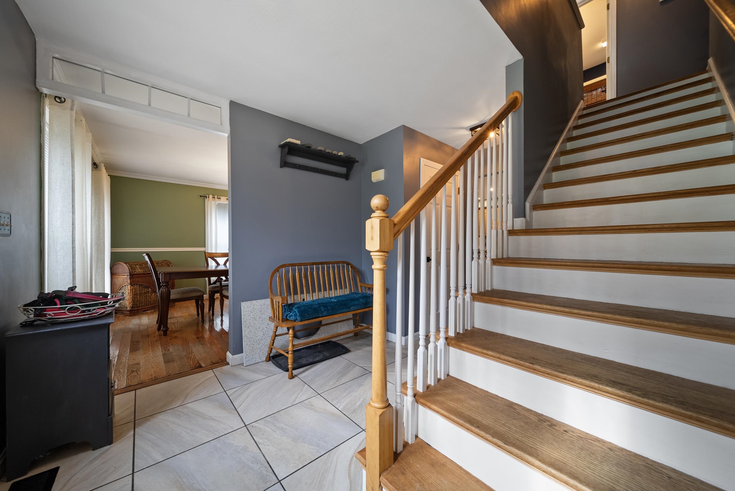 Derry, New Hampshire, 03038, United States, 3 Bedrooms Bedrooms, ,3 BathroomsBathrooms,Residential,For Sale,1885633