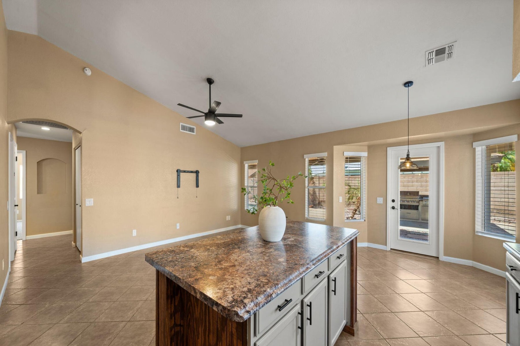  8434 W Dreyfus Drive¦Peoria, AZ - 物件實景