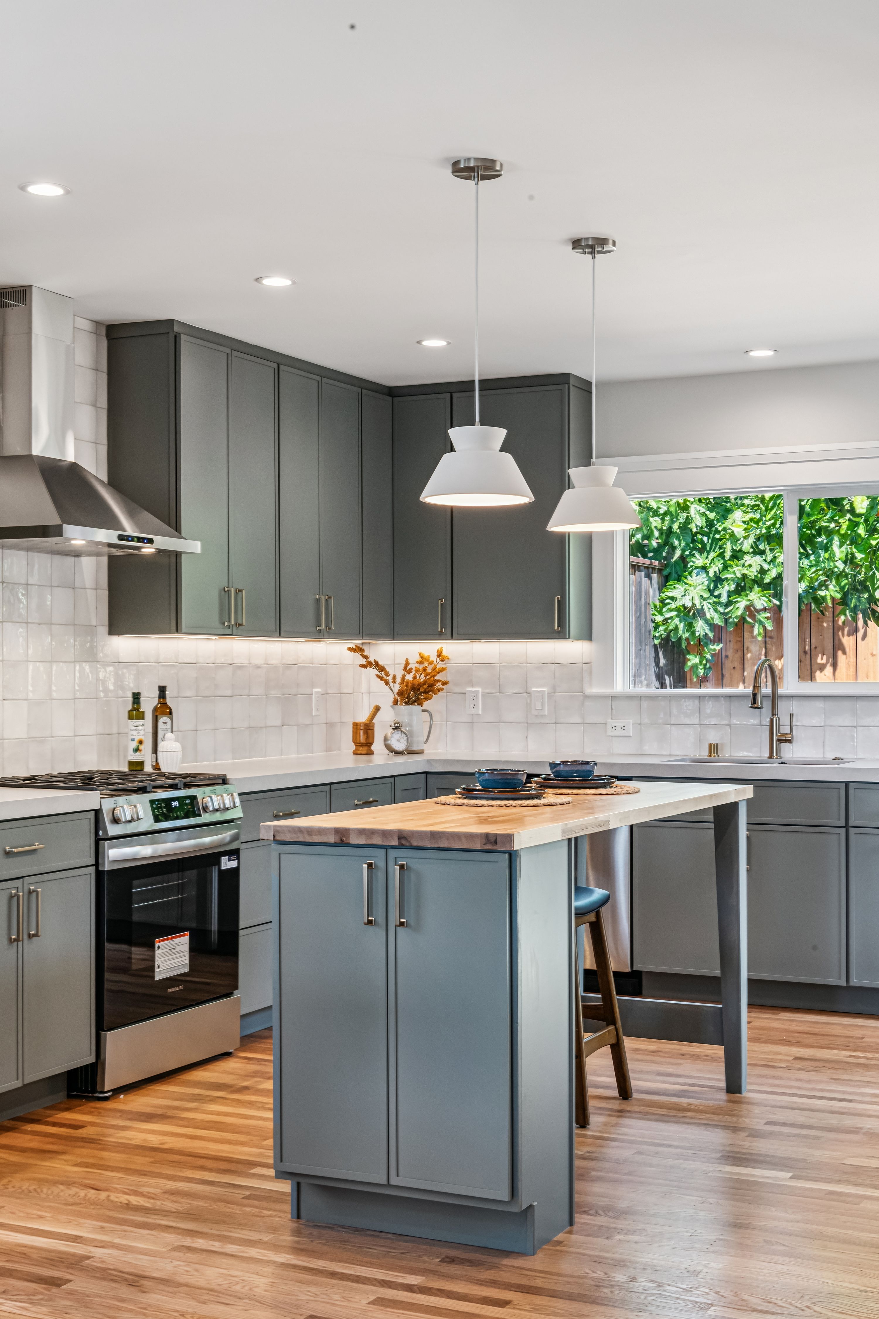  Exquisitely Renovated Craftsman in the Heart of Glenview - 物件實景