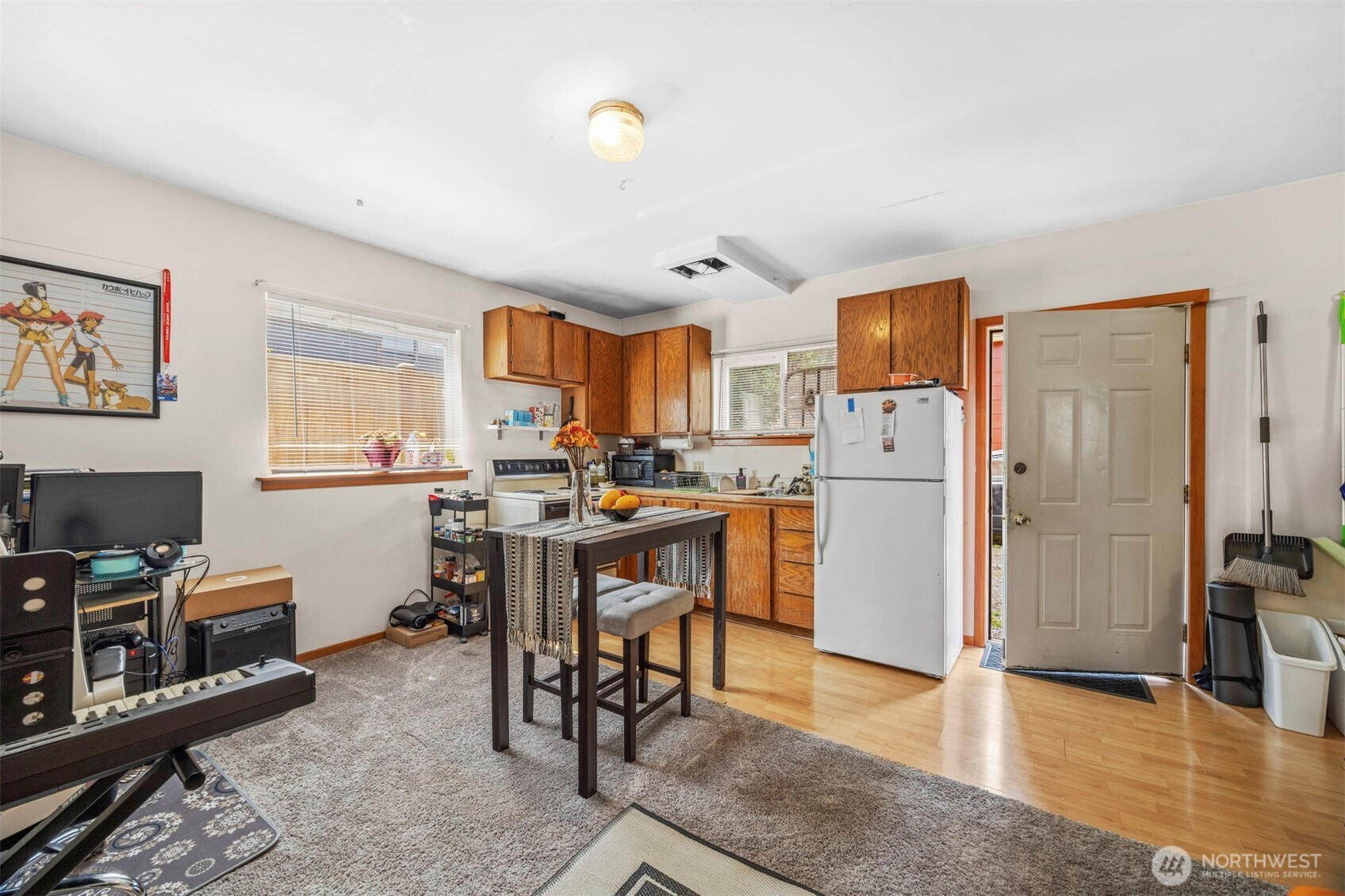 Bellingham, Washington, 98225, United States, ,Residential,For Sale,1885360