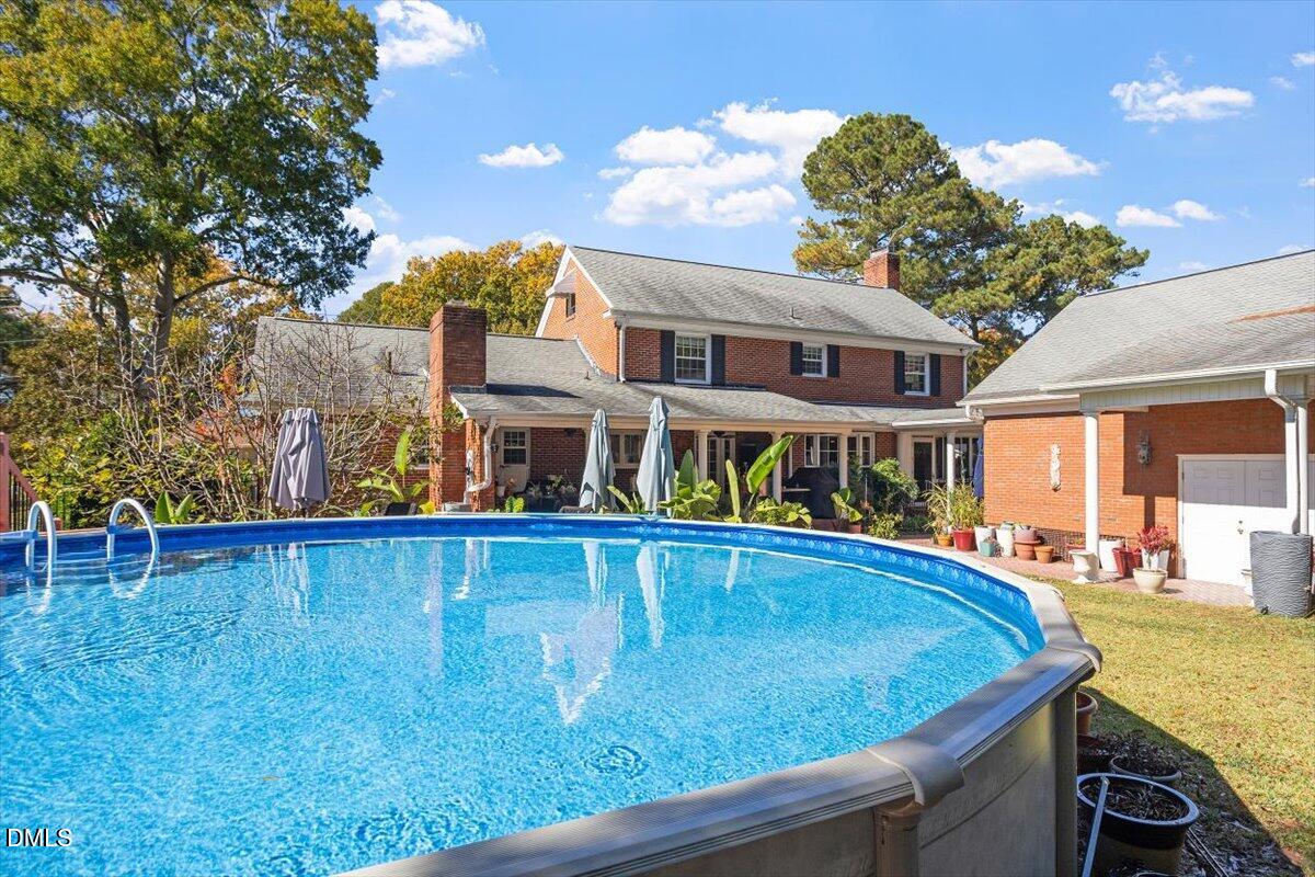 Farmville, North Carolina, 27828, United States, 4 Bedrooms Bedrooms, ,4 BathroomsBathrooms,Residential,For Sale,1988570