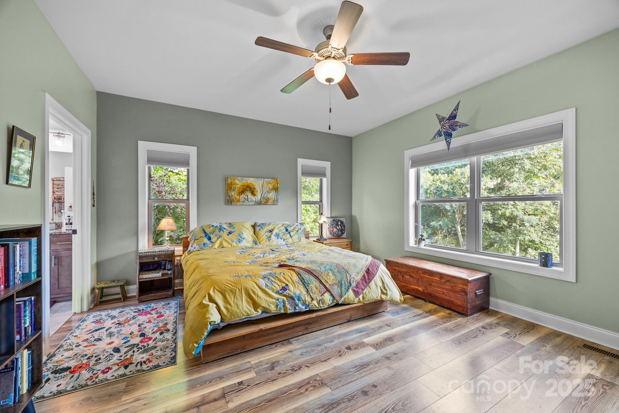 Weaverville, North Carolina, 28787, United States, 4 Bedrooms Bedrooms, ,4 BathroomsBathrooms,Residential,For Sale,1947995