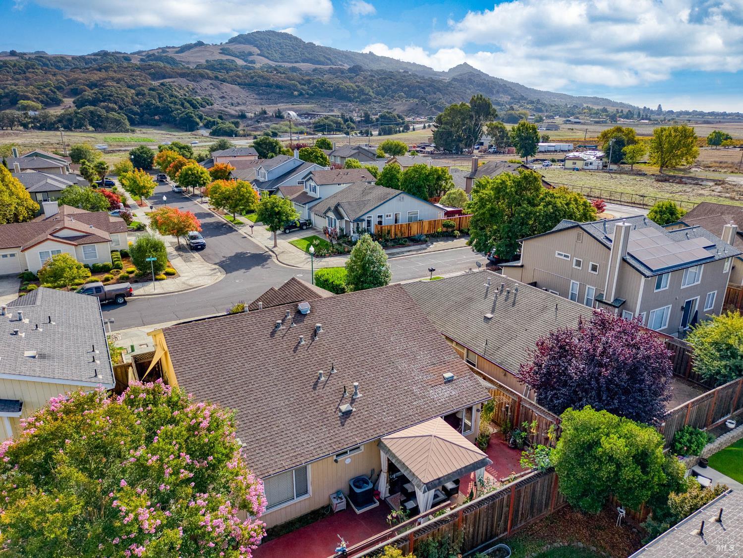 Santa Rosa, California, 95404, United States, 3 Bedrooms Bedrooms, ,2 BathroomsBathrooms,Residential,For Sale,1982129