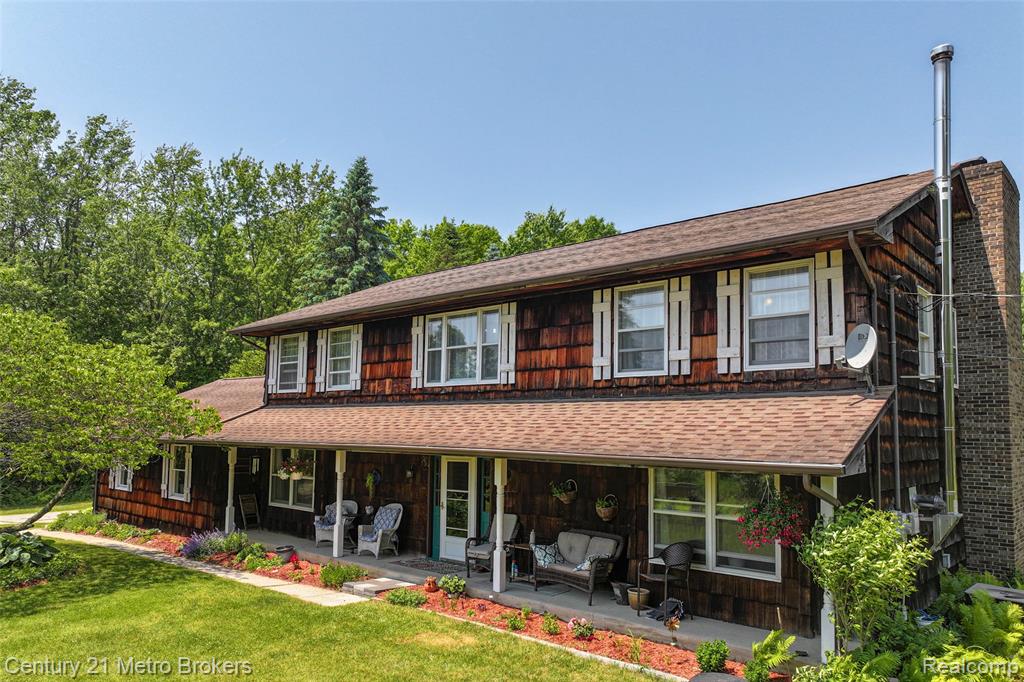 Lapeer, Michigan, 48446, United States, 4 Bedrooms Bedrooms, ,3 BathroomsBathrooms,Residential,For Sale,1982029